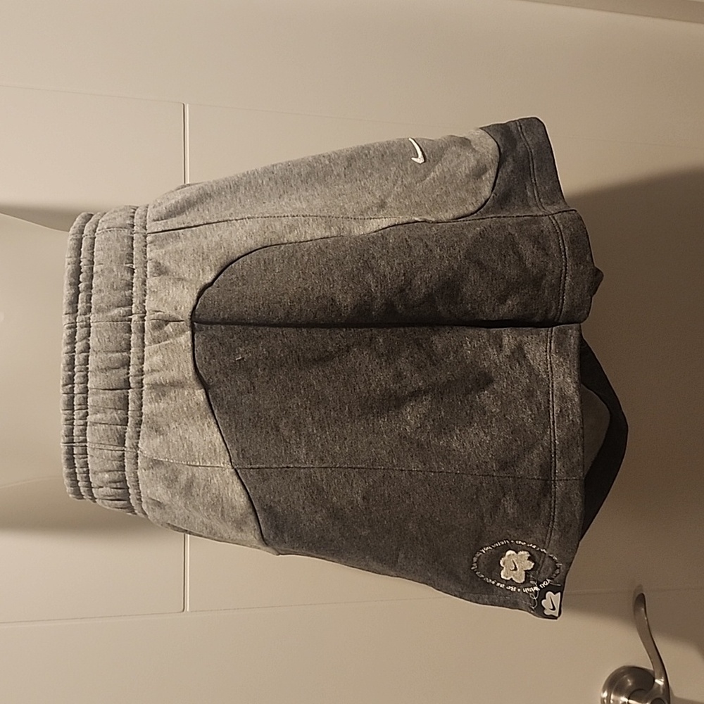 New Nike two-tone grey sweat shorts